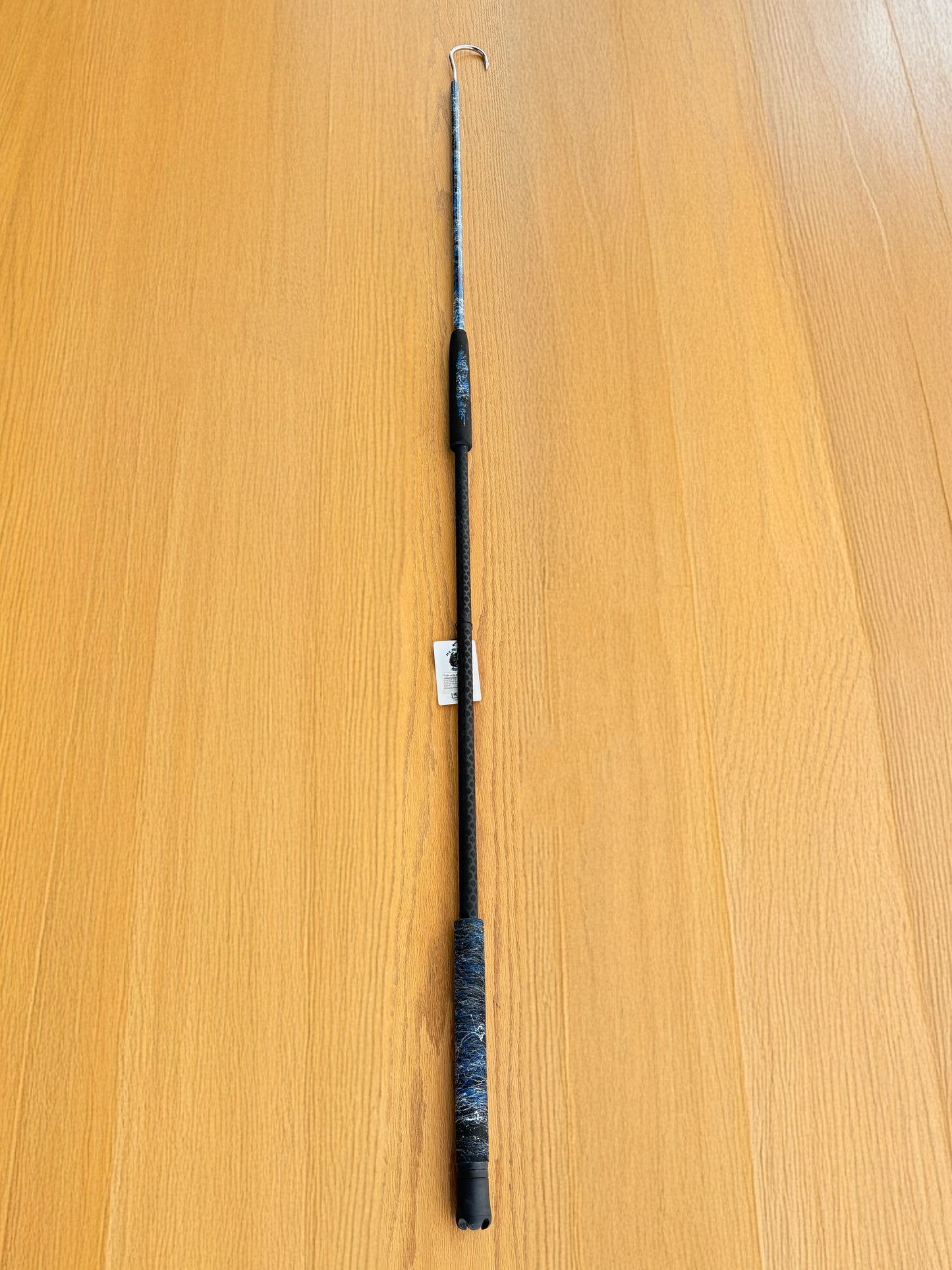 Dahunter Carbon Fiber Gaff with Blue and Silver Textured Grip, 6Ft Shaft and 2-Inch Tiller Hook