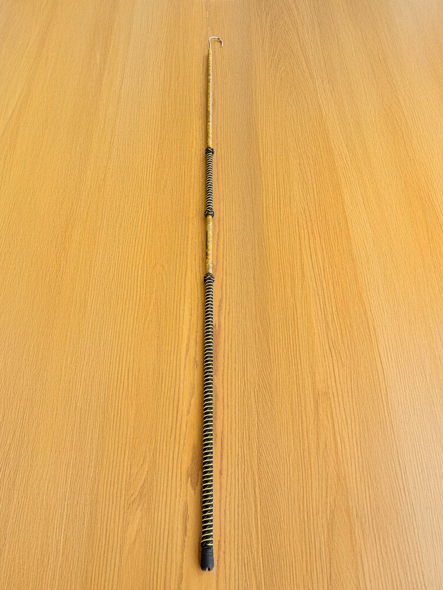 Dahunter Carbon Fiber Gaff with Yellow and Black Wrap, 4Ft Shaft and 2-Inch Tiller Hook