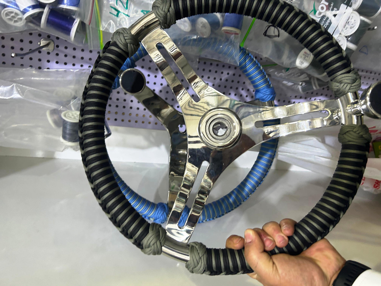 Dahunter Custom Streering - Steering Wheel (view 3 of 6)