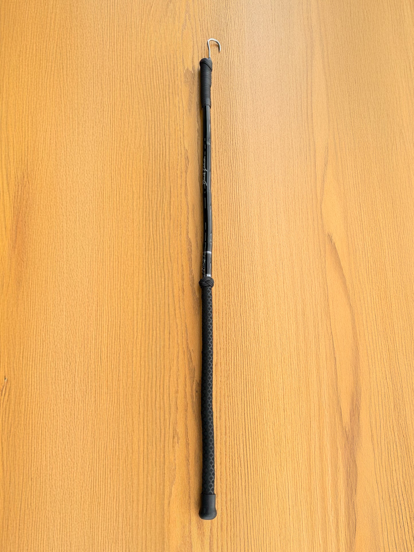 Dahunter Black-Wrapped Bamboo Gaff with Crisscross Grip, 6Ft Shaft and 2.5-Inch Tiller Hook