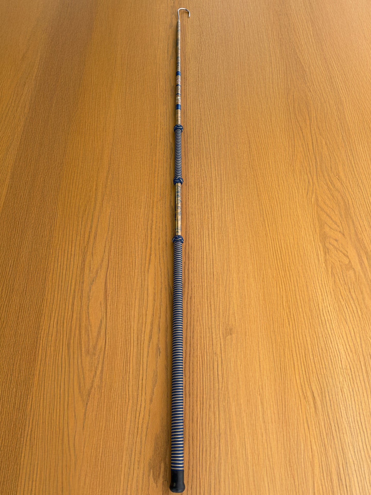 Dahunter Carbon Fiber Gaff with Blue and Yellow Cord Wrap, 4Ft Shaft and 2-Inch Tiller Hook