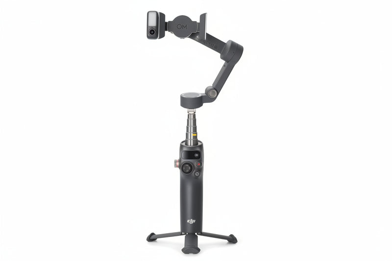 DJI Osmo Mobile 8 – Waterproof action camera designed for outdoor, underwater, and extreme‑sports recording.